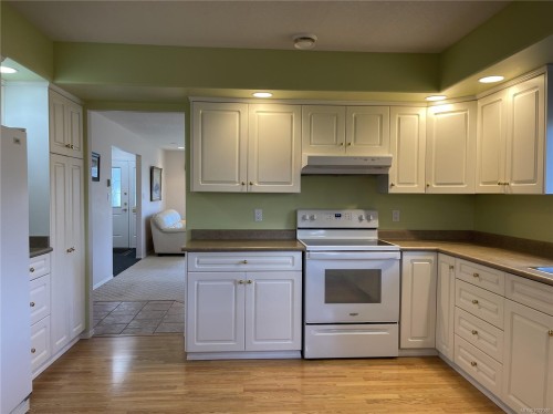 15-3535 Burde St, Port Alberni, BC 