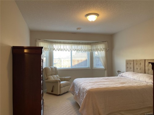 15-3535 Burde St, Port Alberni, BC 