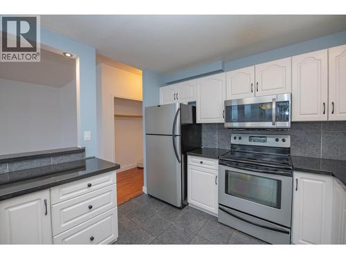 3414A 28Th Avenue Unit# 2, Vernon, BC - Indoor Photo Showing Kitchen With Stainless Steel Kitchen