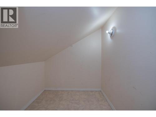 3414A 28Th Avenue Unit# 2, Vernon, BC - Indoor Photo Showing Other Room