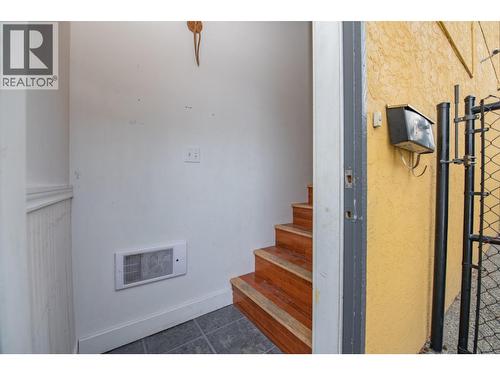 3414A 28Th Avenue Unit# 2, Vernon, BC - Indoor Photo Showing Other Room