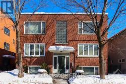 3 - 117 MACDONALD STREET  Ottawa, ON K2P 1H7