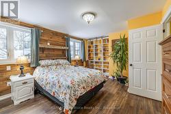 primary bedroom main floor - 