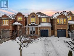 14 CLANDFIELD STREET  Markham, ON L3S 4G7