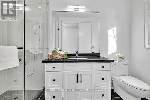 1377 Rometown Drive, Mississauga, ON - Indoor Photo Showing Bathroom