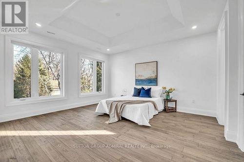 1377 Rometown Drive, Mississauga, ON - Indoor Photo Showing Bedroom
