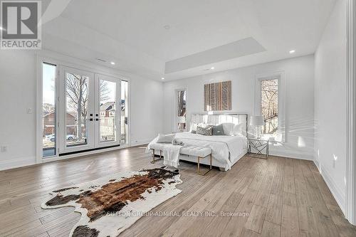 1377 Rometown Drive, Mississauga, ON - Indoor Photo Showing Bedroom