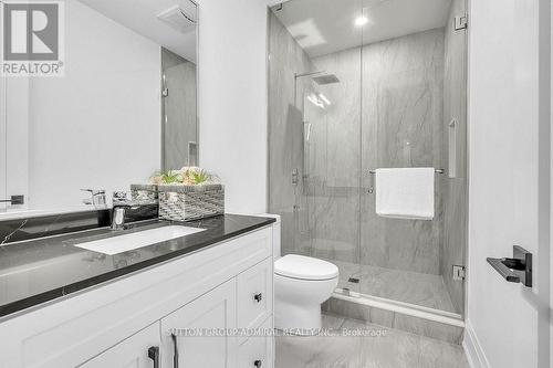 1377 Rometown Drive, Mississauga, ON - Indoor Photo Showing Bathroom