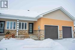 223 THIRD STREET W  Cornwall, ON K6J 0B6