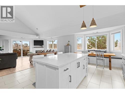 2300 Benvoulin Road Unit# 302  Kelowna, BC V1W 2C6