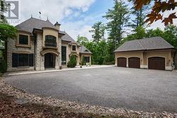 106 LORLEI DRIVE  Mcnab/Braeside, ON K0A 3L0