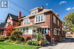 5 - 50 GLENROSE AVENUE  Toronto, ON M4T 1K4