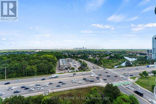 1611 - 2545 Erin Centre Boulevard, Mississauga (Central Erin Mills), ON - Outdoor With View