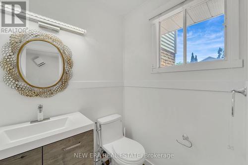 19 Glenabbey Drive, Clarington, ON - Indoor Photo Showing Bathroom