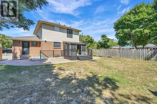 19 Glenabbey Drive, Clarington, ON - Outdoor