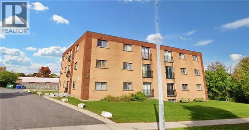 View of apartment building / complex - 76 Brybeck Crescent Unit# 303, Kitchener, ON - Outdoor