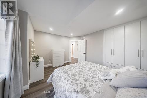 656 Kaiser Drive, Mississauga, ON - Indoor Photo Showing Bedroom