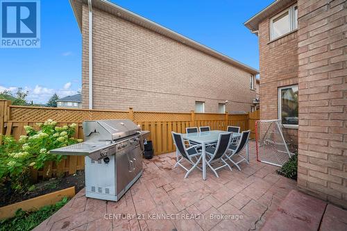 656 Kaiser Drive, Mississauga, ON - Outdoor With Exterior