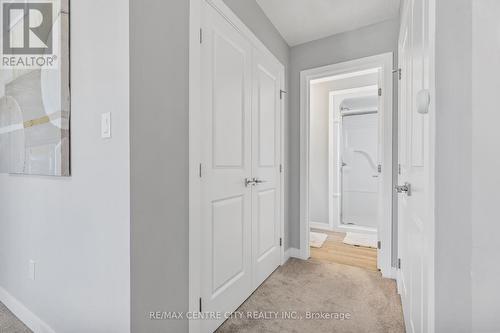 93 Benjamin Parkway, St. Thomas, ON - Indoor Photo Showing Other Room