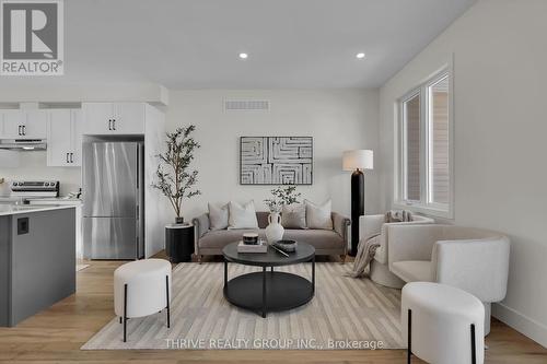 66 - 1595 Capri Crescent, London North (North S), ON - Indoor