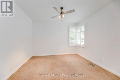 2181 Courtland Drive, Burlington, ON - Indoor Photo Showing Other Room
