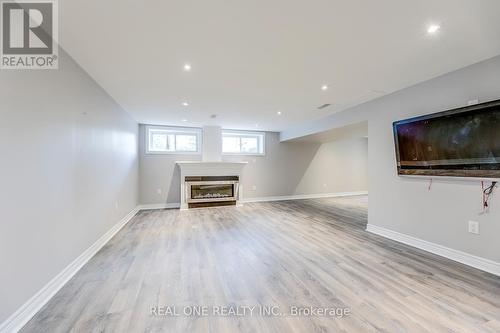 2181 Courtland Drive, Burlington, ON - Indoor With Fireplace