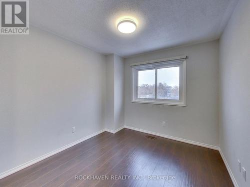 Wide plank laminate flooring - 62 - 2350 Grand Ravine Drive, Oakville, ON - Indoor Photo Showing Other Room