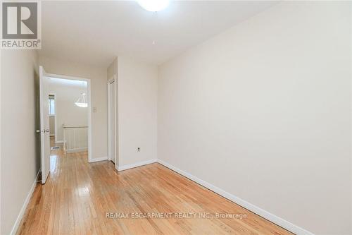5479 Schueller Crescent, Burlington, ON - Indoor Photo Showing Other Room