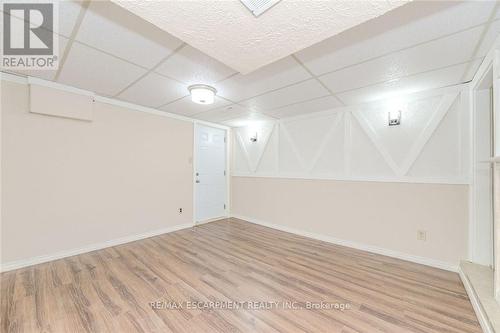 5479 Schueller Crescent, Burlington, ON - Indoor Photo Showing Other Room