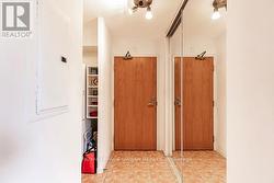 303 - 39 JARVIS STREET  Toronto, ON M5E 1Z5