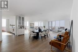 912 - 155 MERCHANTS' WHARF  Toronto, ON M5A 0Y4