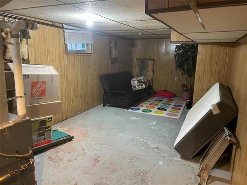 811 Sherburn St, Winnipeg, MB 