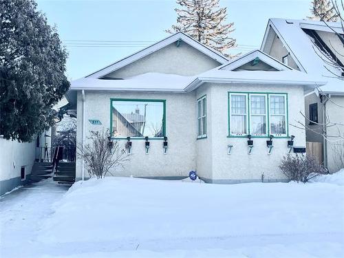 811 Sherburn St, Winnipeg, MB 