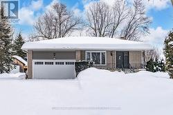 5853 YONGE STREET  Innisfil, ON L0L 1K0