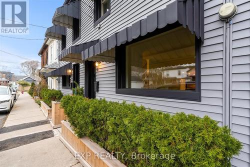 11 Ford Street, Hamilton, ON - Outdoor