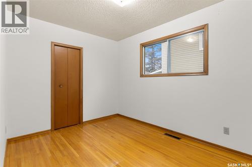 1020 9Th Avenue E, Regina, SK - Indoor Photo Showing Other Room