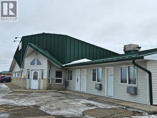 238 Sims Avenue, Weyburn, SK 