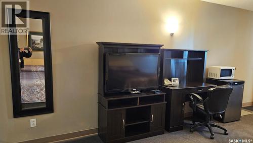 238 Sims Avenue, Weyburn, SK 