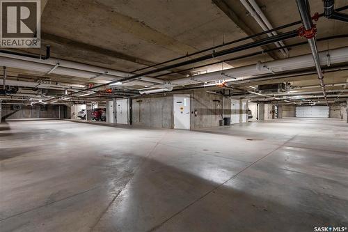 201 3581 Evans Court, Regina, SK - Indoor Photo Showing Garage