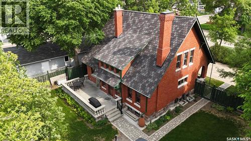 735 Sidney Street E, Swift Current, SK - Outdoor