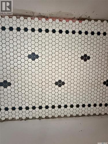 735 Sidney Street E, Swift Current, SK - Indoor Photo Showing Other Room