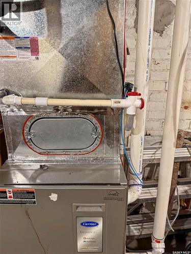 735 Sidney Street E, Swift Current, SK - Indoor Photo Showing Basement