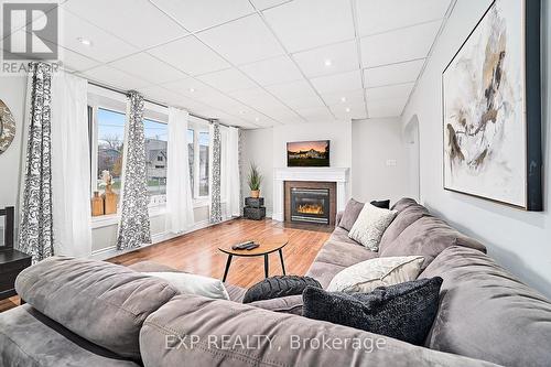 17 Eastwood Avenue N, Oshawa (Samac), ON - Indoor Photo Showing Living Room With Fireplace