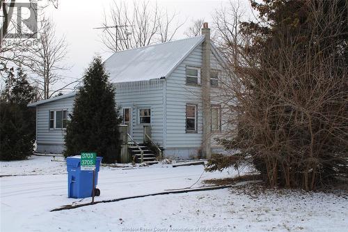 3703-3705 COUNTY RD 31  Kingsville, ON N8H 3V8