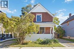 85 ST. CATHARINE STREET  St. Thomas, ON N5P 2W4