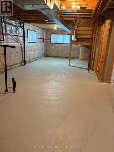 18 Red Pine Crescent, Wasaga Beach, ON - Indoor