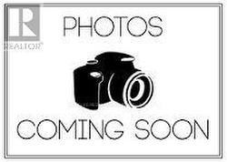 MAIN AND UPPER - 306 COSSACK CRESCENT  Mississauga, ON L5B 4C2