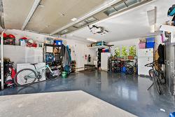 Garage - 