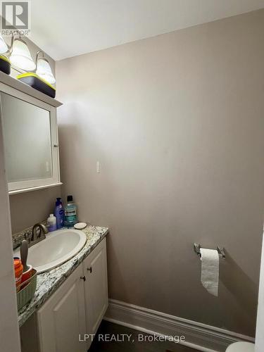 342 Sunnyside Avenue, Ottawa, ON - Indoor Photo Showing Bathroom