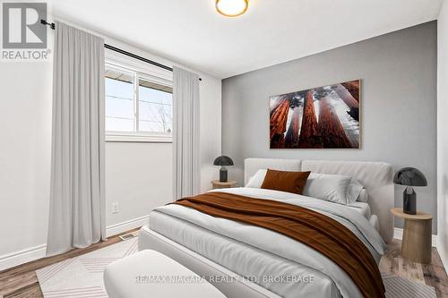 26 Colonial Street, Welland (N. Welland), ON - Indoor Photo Showing Bedroom